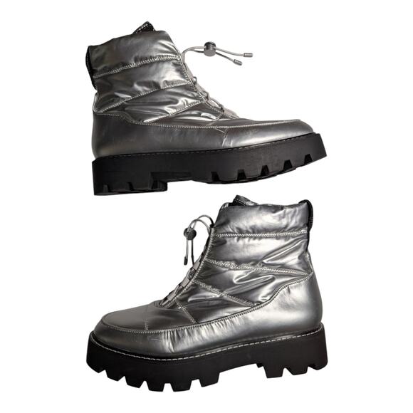 Franco Sarto Bucana Silver Metallic Quilted Puffer Lug Sole Toggle Boots Sz 8.5 - Picture 1 of 7
